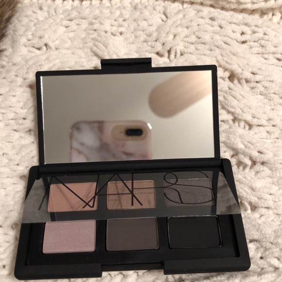 Nars Eyeshadow Palette BNIB - Picture 6 of 8